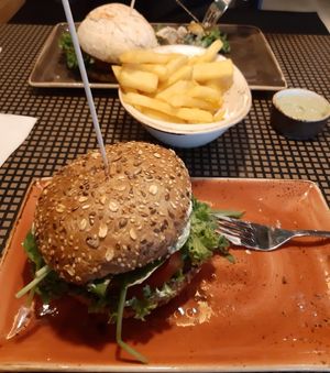 In back the "schatzinsel", in front the "frohnatur", inbetween small fries with basil mayo at Peter Pane in Dusseldorf