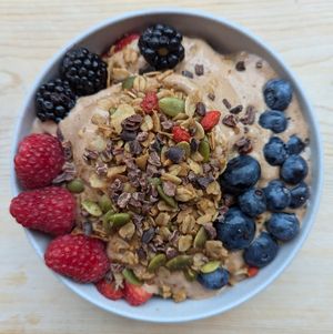 Chocolate Smoothie Bowl at Best Friend Juice Bar & Cafe in Portland