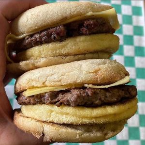 McBluffins at Dunedin Vegan Deli in Clearwater