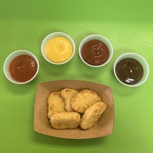 Impossible Chikken Nuggets at Dunedin Vegan Deli in Clearwater