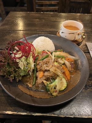 Happy Cow main Dish  at An Chay in Leipzig