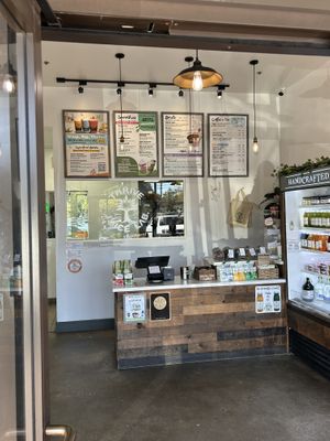 Interior   at Thrive Juice Lab in Newport Beach