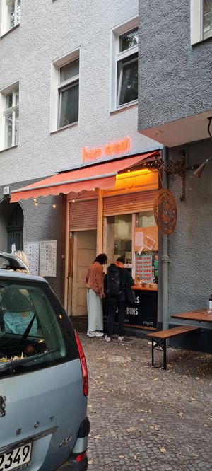 . at Han West in Berlin