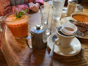 tea and juice at Liquid Earth in Baltimore