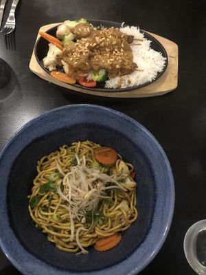 Sizzling Satay Chicken and Drunken Noodles at Veggo Sizzle in Five Dock