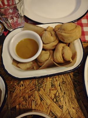 Pies with tofu at Jabiru Café in Strasbourg