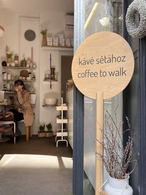   at 4minutes Cafe in Budapest