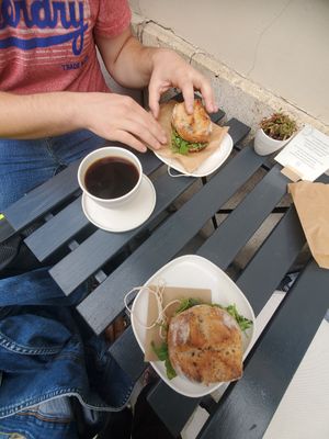  at 4minutes Cafe in Budapest