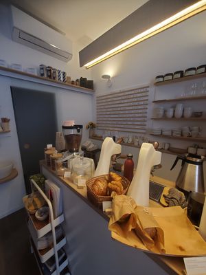  at 4minutes Cafe in Budapest