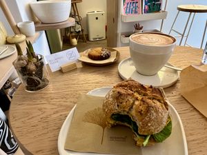 Sandwich, cookie, and hot chocolate 😋 at 4minutes Cafe in Budapest