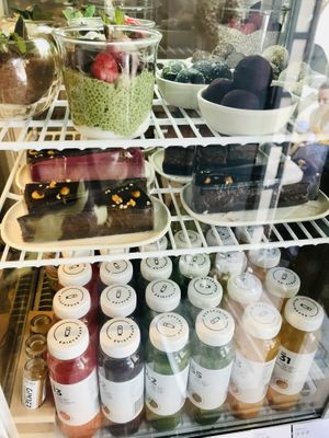   at 4minutes Cafe in Budapest