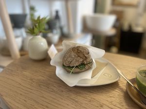   at 4minutes Cafe in Budapest