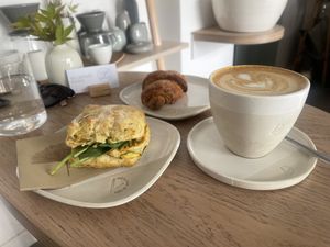   at 4minutes Cafe in Budapest