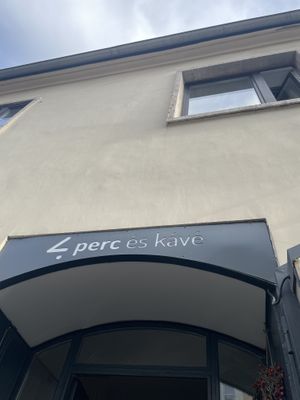   at 4minutes Cafe in Budapest