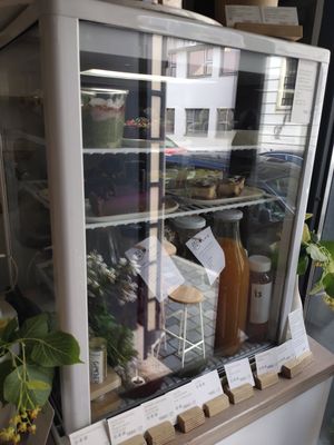  at 4minutes Cafe in Budapest