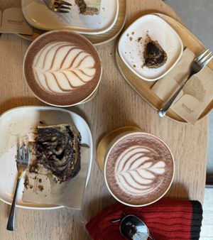   at 4minutes Cafe in Budapest