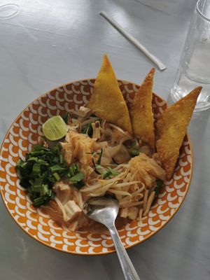 Noodle tofu at Kaek Kao Kua in Bangkok