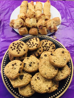 Galletas y pasabocas at The Vegan Bakery (formerly Panadería Rocks) in Bogota