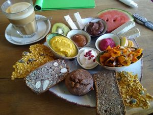 Brunch, mixed sweet and savoury at Trivitys in Berlin