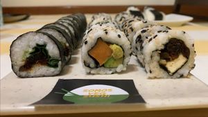 Mediterraneo roll/ Boniato roll/ Osaka roll at Somos Veg Sushi  in Rosario