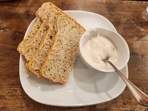 Free bread and sauce at Mens Sana - Barbabietole Rosmarino in Milan