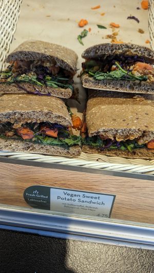  at Dean & David - Hauptplatz in Linz