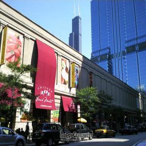 Chicago's French Market on Clinton at Chicago Raw Food in Chicago