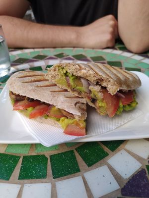 Jade sandwich at CactusBerry in Santiago