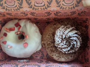Coffee cream, white chocolate raspberry (no raspberry!) at Brammibal's Donuts - Friedrichshain in Berlin