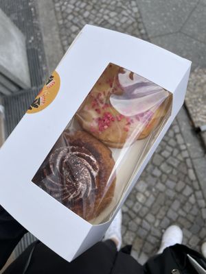 Tiramisu und Aprikose Himbeer at Brammibal's Donuts - Friedrichshain in Berlin