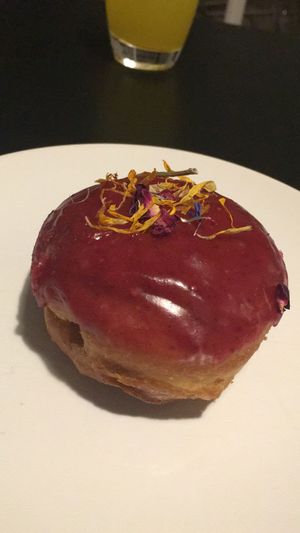 Matcha Himbeer at Brammibal's Donuts - Friedrichshain in Berlin