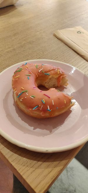 Strawberry sprinkle at Brammibal's Donuts - Friedrichshain in Berlin