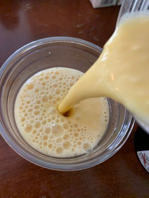 Dreamcicle 

Oranges, organic vanilla, pure Vermont maple syrup, organic hemp hearts and organic almond milk! at Aurora's in Chester