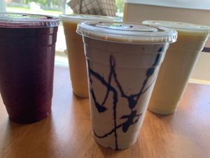 Order up 
Rise n shine
Starstruck and two Dreamcicles
 at Aurora's in Chester