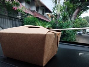 Packaging at Sinlessbreak in Jakarta