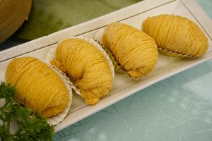 dim sum at Deluxe Veggie 尚齋 in Hong Kong Island