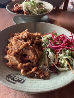 noodles with tofu  at Maison Viet in Leipzig