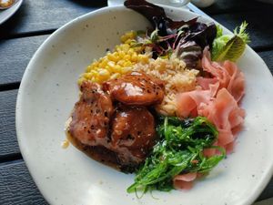 Asian bowl at Kozy Eats  in Riga