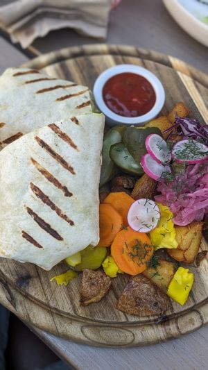 🌯 Burrito (12€) at Kozy Eats  in Riga