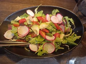 salat at Miyako Ramen in Linz