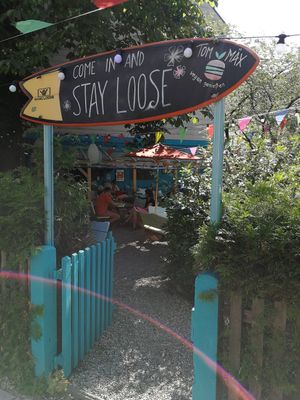 Eingang zum Biergarten at Hang Loose Bar in Rosenheim