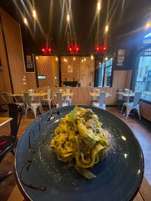  at Clydee's in Brighton