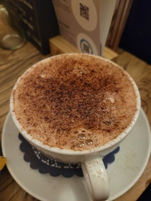 hot chocolate with oat milk at Schwan in Neuss