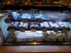 Lots of vegan yummies at Dramanti Artisan Roaster in Wynnum