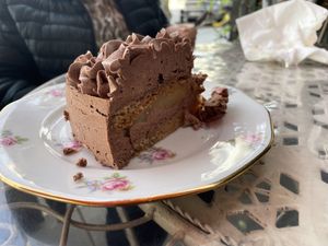 Chocolate y pera  at Maison Sukoon in Paris