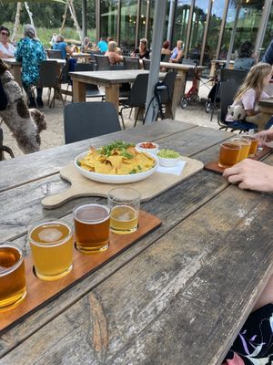 Bier proeverijtje en de vegan nacho’s   at House of Bird in Diemen