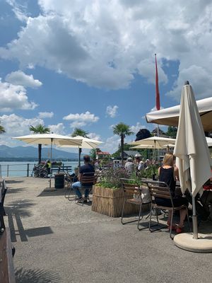 Very nice Terrace at Pier 17 in Oberhofen
