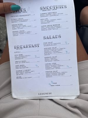   at Pier 17 in Oberhofen