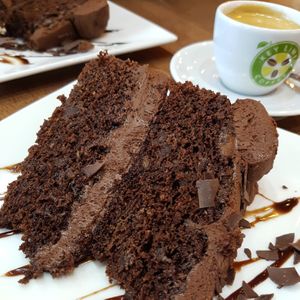 Let them eat cake.
This is a representation, as food and venues will vary on each tour. at Beatroute in Liverpool