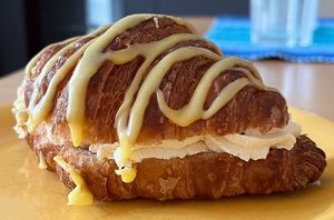 Croissant filled with a lemony cream.😍  at Cafe Harepus in Aarhus